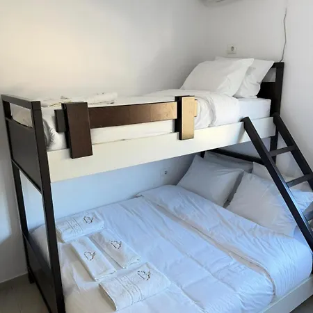 Black Marlin Luxury Penthouse Sarandë