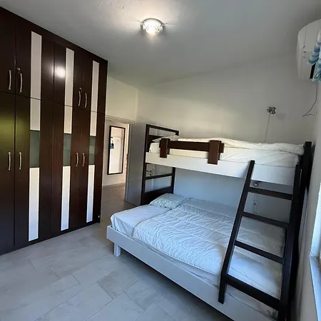 Apartment Black Marlin Luxury Penthouse